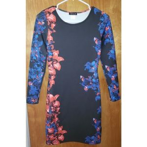 🌼 Venus Black/Floral Bodycon Dress 🌼 Size 2